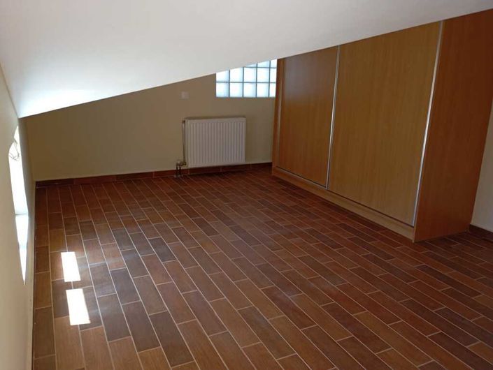 Image No.17-Flat for sale