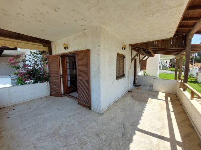 Image No.26-3 Bed Maisonette for sale