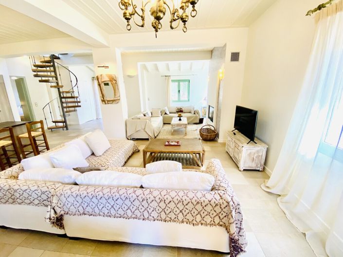 Image No.20-3 Bed Villa for sale