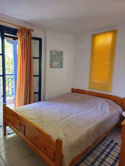 Image No.11-1 Bed Property for sale