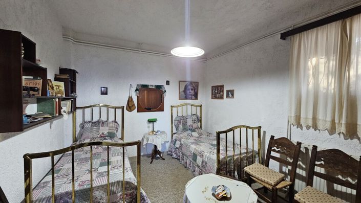 Image No.18-3 Bed Maisonette for sale