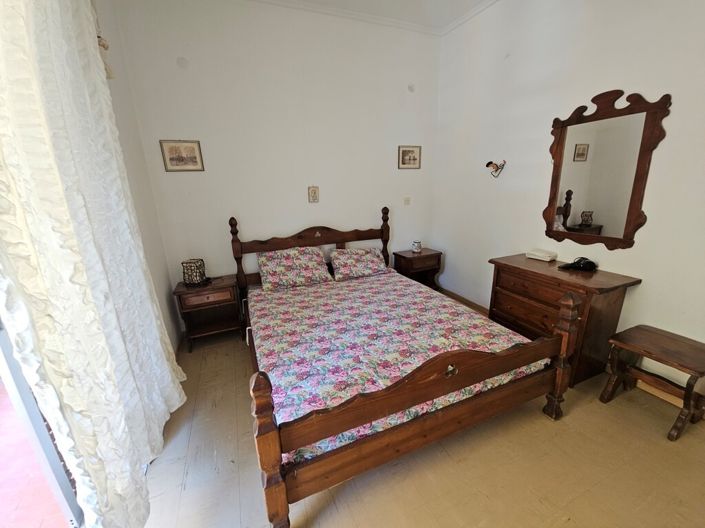 Image No.17-2 Bed Flat for sale