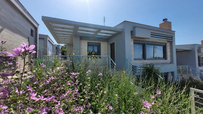 Image No.3-4 Bed Maisonette for sale