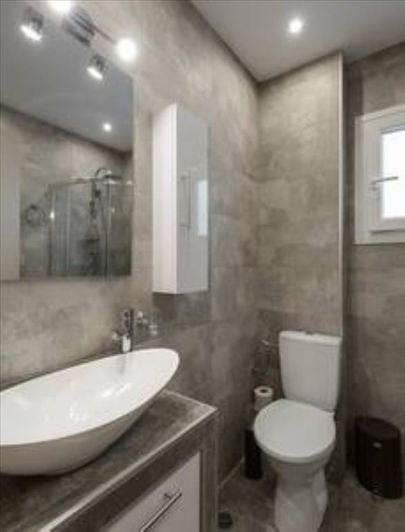 Image No.24-2 Bed Flat for sale