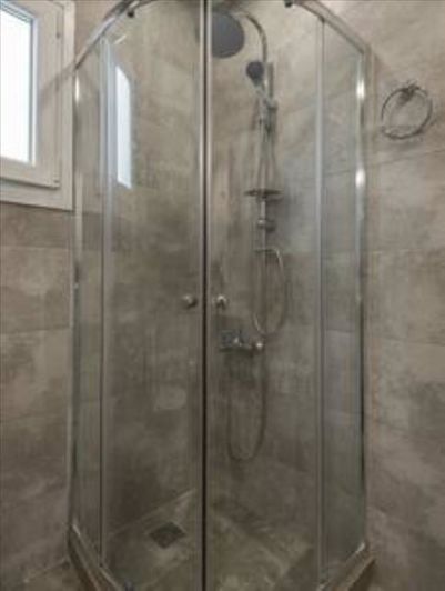 Image No.25-2 Bed Flat for sale