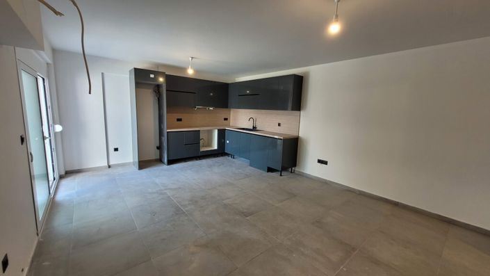 Image No.1-Flat for sale