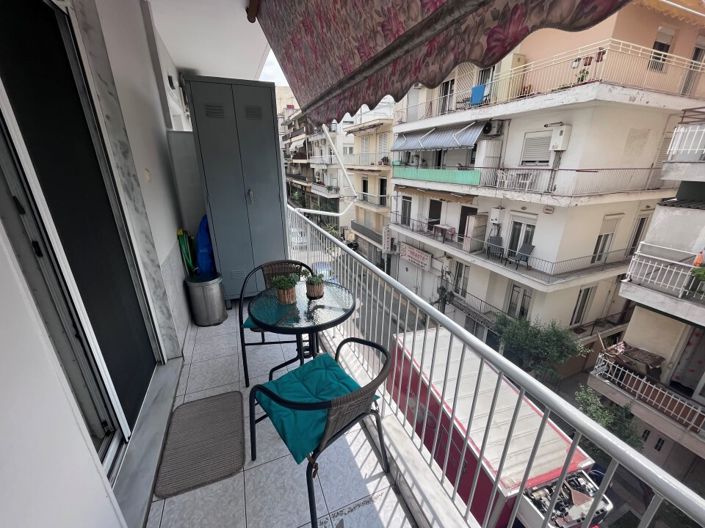 Image No.6-2 Bed Flat for sale