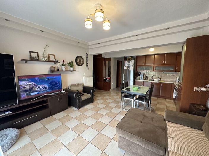 Image No.2-Appartement de 2 chambres à vendre à Thessalonique