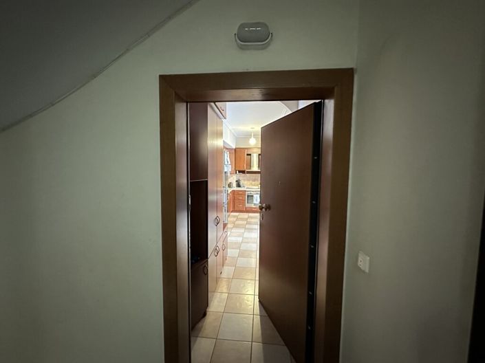 Image No.8-Appartement de 2 chambres à vendre à Thessalonique