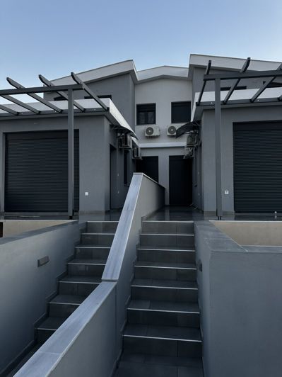 Image No.2-Maisonette de 2 chambres à vendre à Kariani