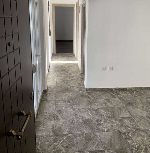 Image No.2-Appartement de 1 chambre à vendre à Thessalonique