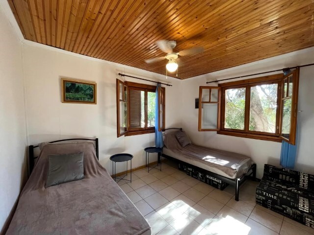 Image No.13-4 Bed Property for sale