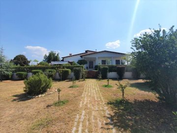 Photo 1 - Cottage 225 m² in Central Macedonia