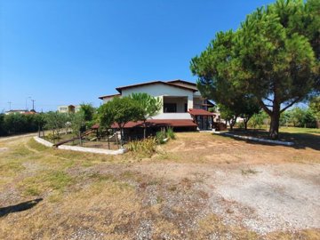 Photo 2 - Cottage 225 m² in Central Macedonia