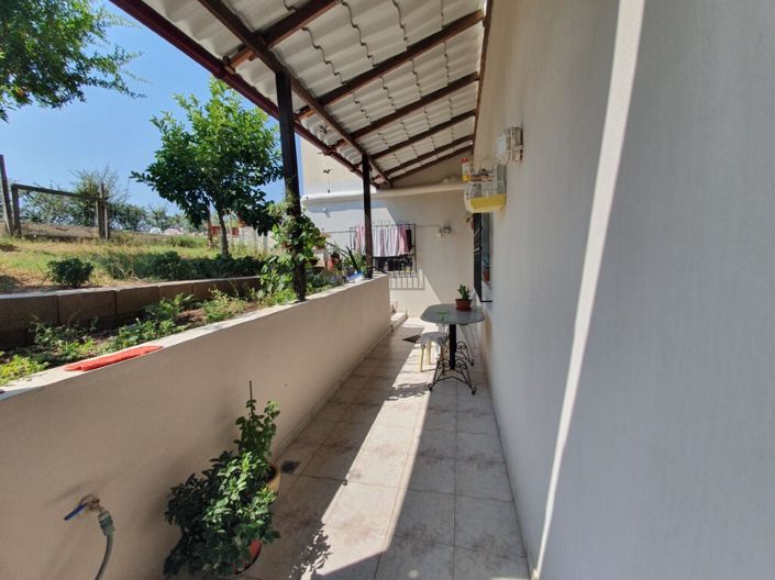 Image No.20-5 Bed Property for sale