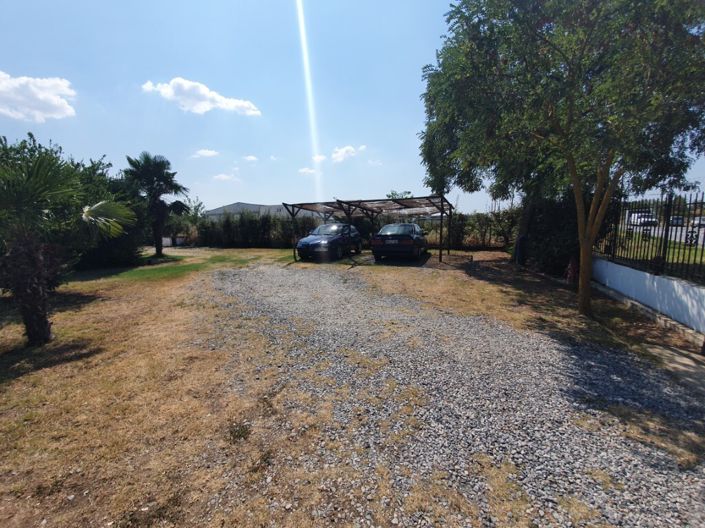 Image No.28-5 Bed Property for sale