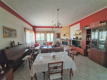 Photo 6 - Cottage 225 m² in Central Macedonia