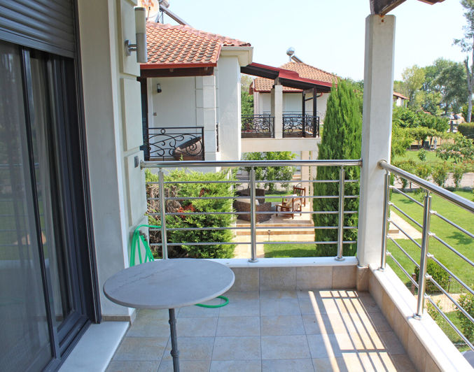 Image No.11-3 Bed Property for sale