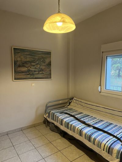 Image No.27-3 Bed Property for sale