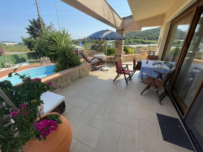 Image No.14-Villa for sale