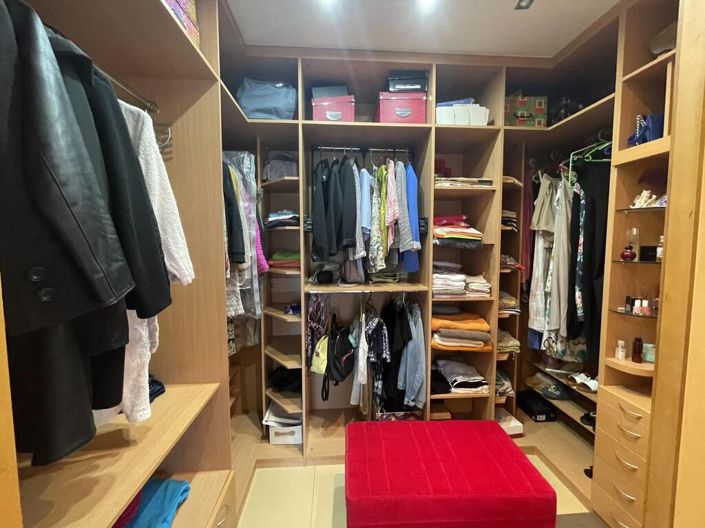 Image No.22-Villa for sale