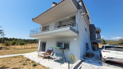 Photo 2 - Cottage 320 m² in Central Macedonia