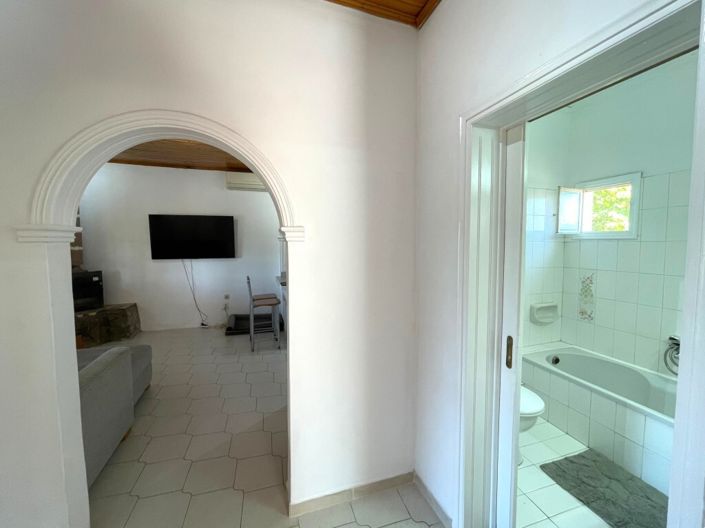 Image No.22-2 Bed Property for sale