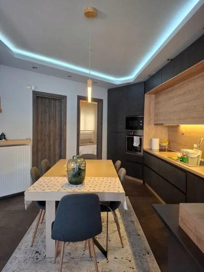 Image No.3-3 Bed Flat for sale
