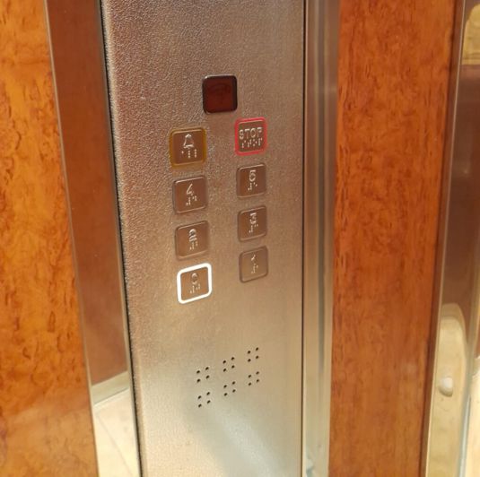 Image No.23-2 Bed Flat for sale