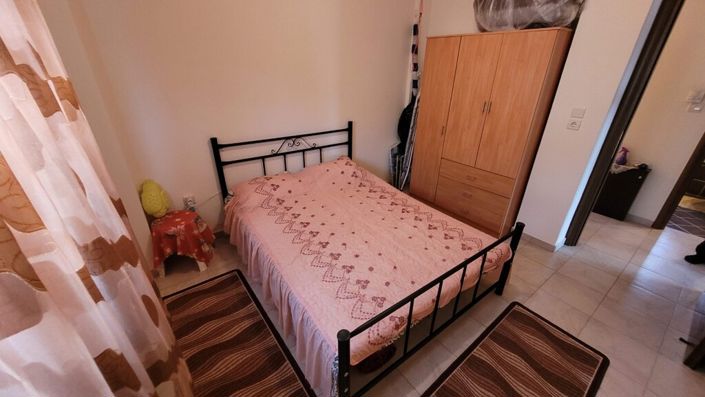 Image No.27-3 Bed Property for sale