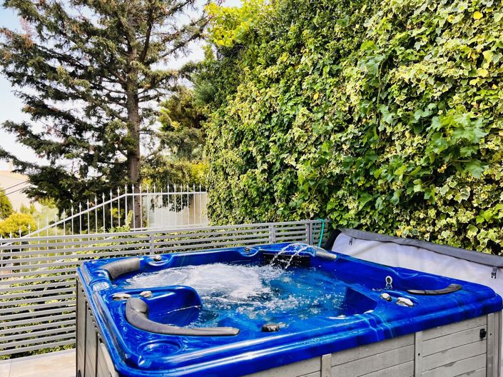 Image No.15-4 Bed Maisonette for sale