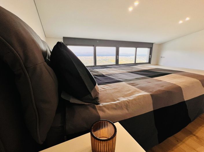 Image No.18-4 Bed Maisonette for sale