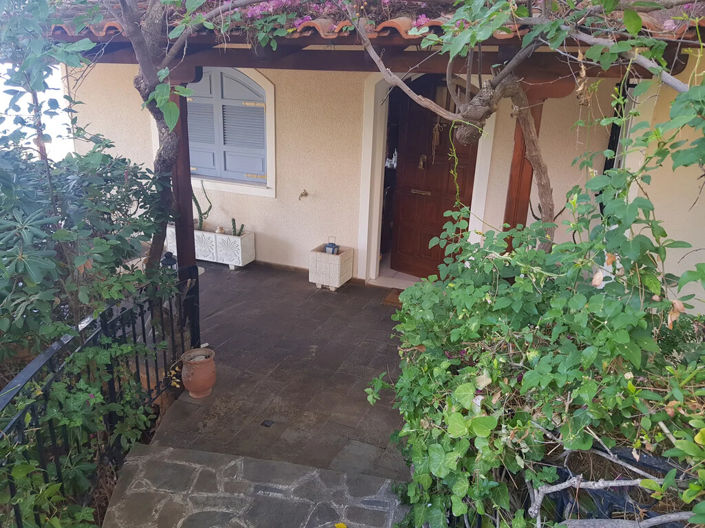 Image No.5-5 Bed Maisonette for sale