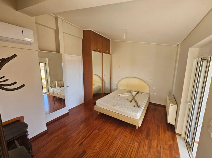 Image No.20-3 Bed Villa for sale