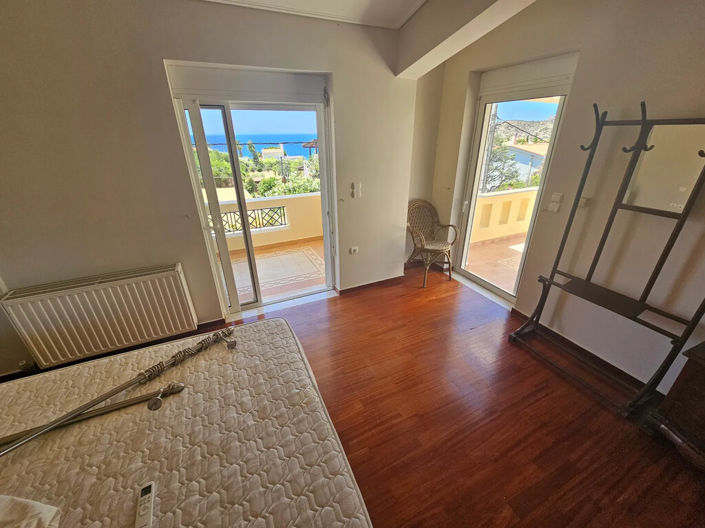 Image No.21-3 Bed Villa for sale