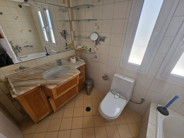 Image No.24-3 Bed Villa for sale