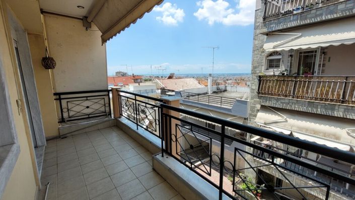 Image No.15-3 Bed Maisonette for sale