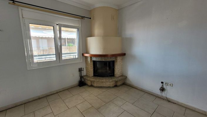 Image No.5-3 Bed Maisonette for sale