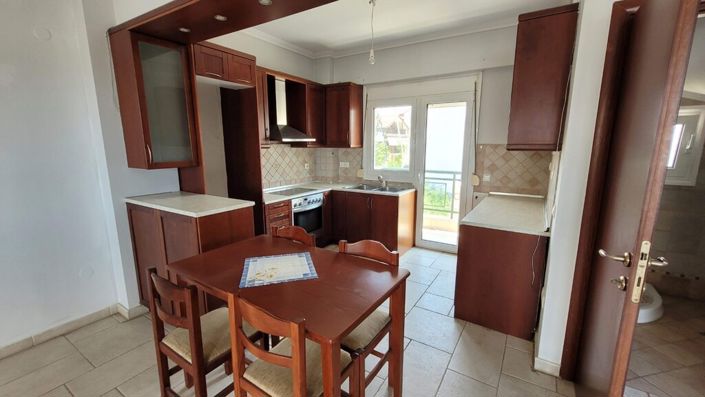 Image No.6-3 Bed Maisonette for sale