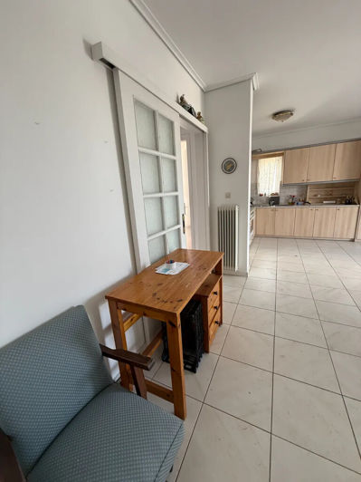 Image No.2-Appartement de 2 chambres à vendre à Agios Dimitrios