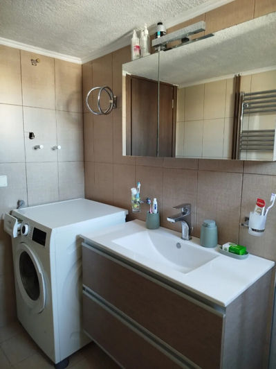 Image No.16-2 Bed Flat for sale