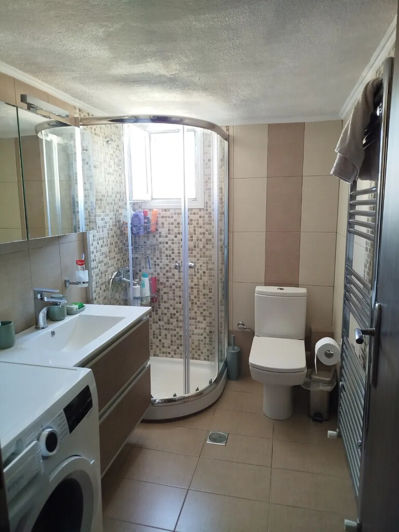 Image No.17-2 Bed Flat for sale