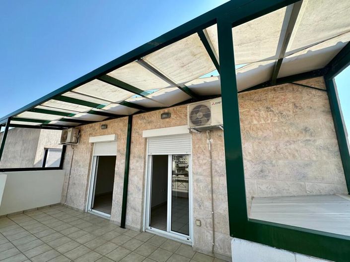 Image No.17-2 Bed Flat for sale