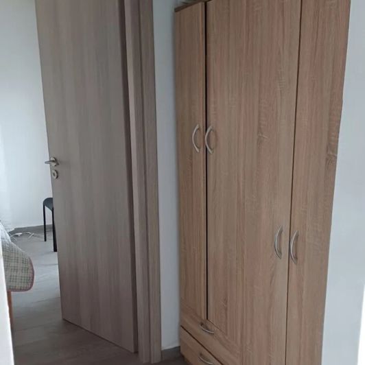 Image No.15-4 Bed Flat for sale