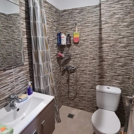 Image No.19-4 Bed Flat for sale