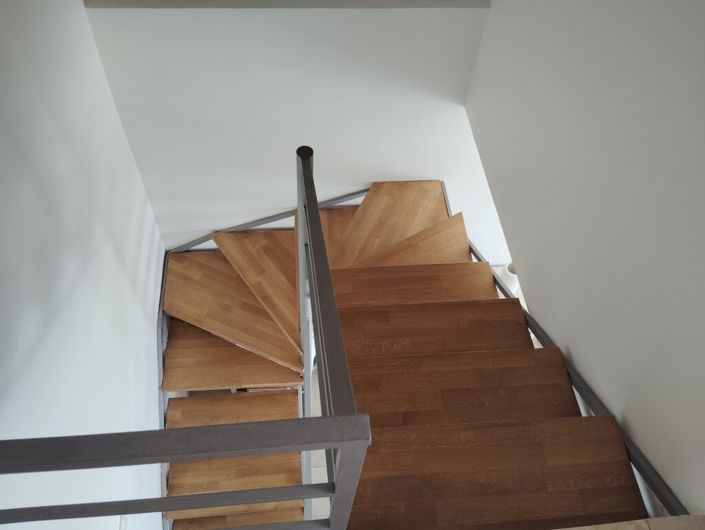 Image No.10-2 Bed Maisonette for sale