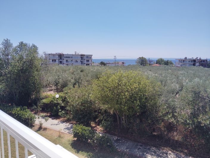 Image No.17-2 Bed Maisonette for sale