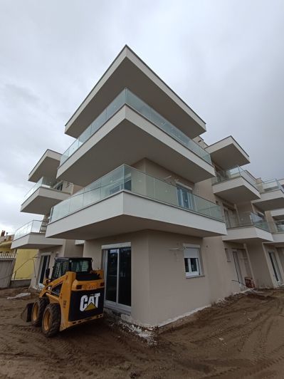 Image No.6-Flat for sale