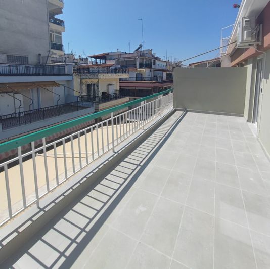 Image No.20-2 Bed Flat for sale