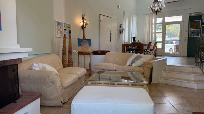 Image No.10-6 Bed Villa for sale